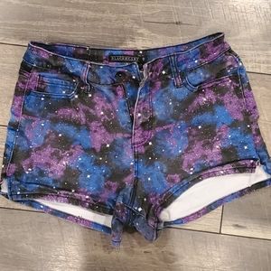 Galaxy printed shorts size:9